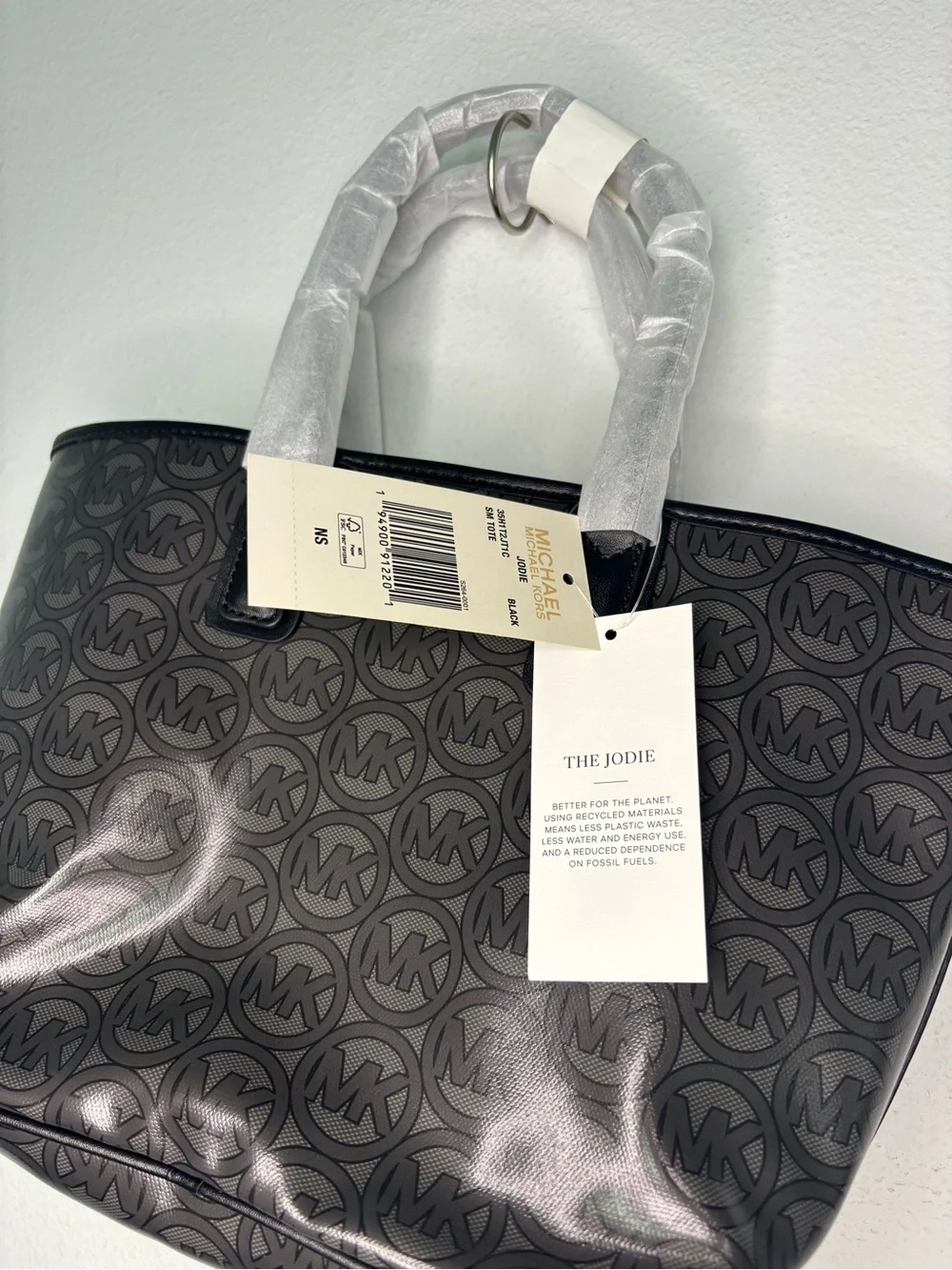 MICHAEL KORS NWT NEVER USED BLACK BRANDED SMALL JODIE TOTE PURSE
